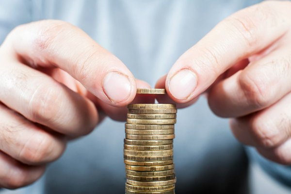 Payer moins d'impôts en 2024 : astuces et stratégies clé